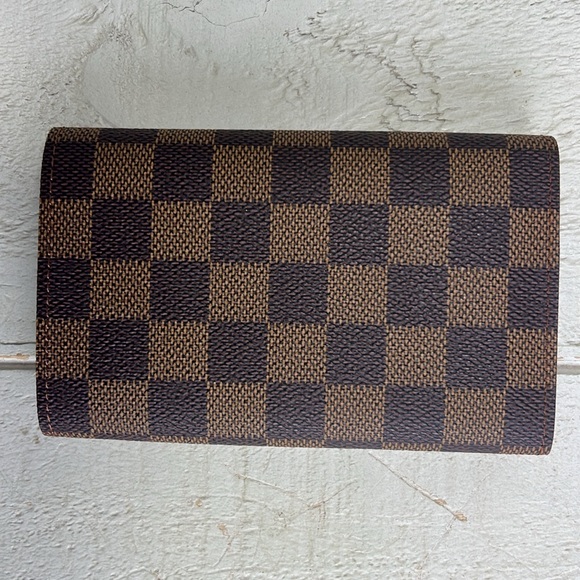 Louis Vuitton Damier Porte Monnaie Bifold Wallet - Picture 4 of 16